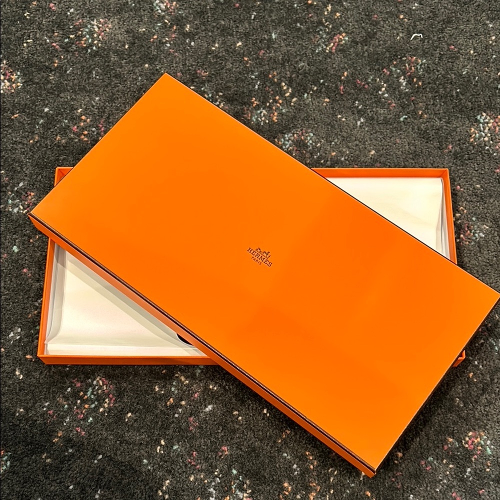 Hermes scarf box